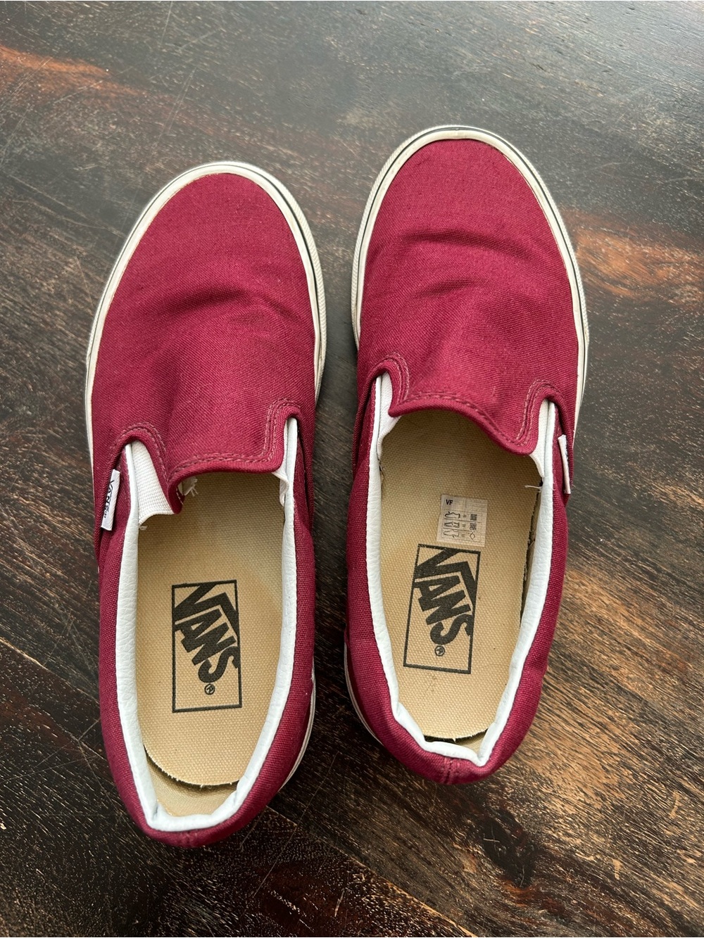 Vans Classic Slip-On Sneakers in Burgundy